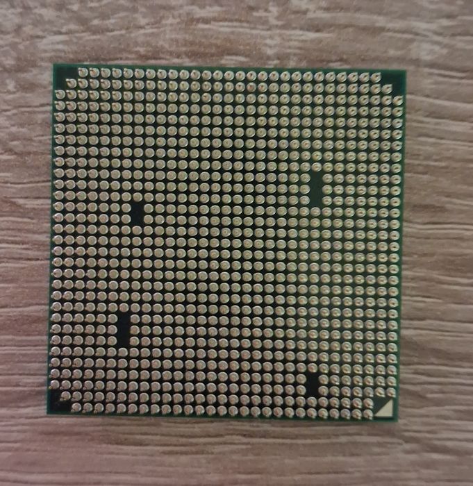Процесор AMD Sempron 140 2,7 GHz