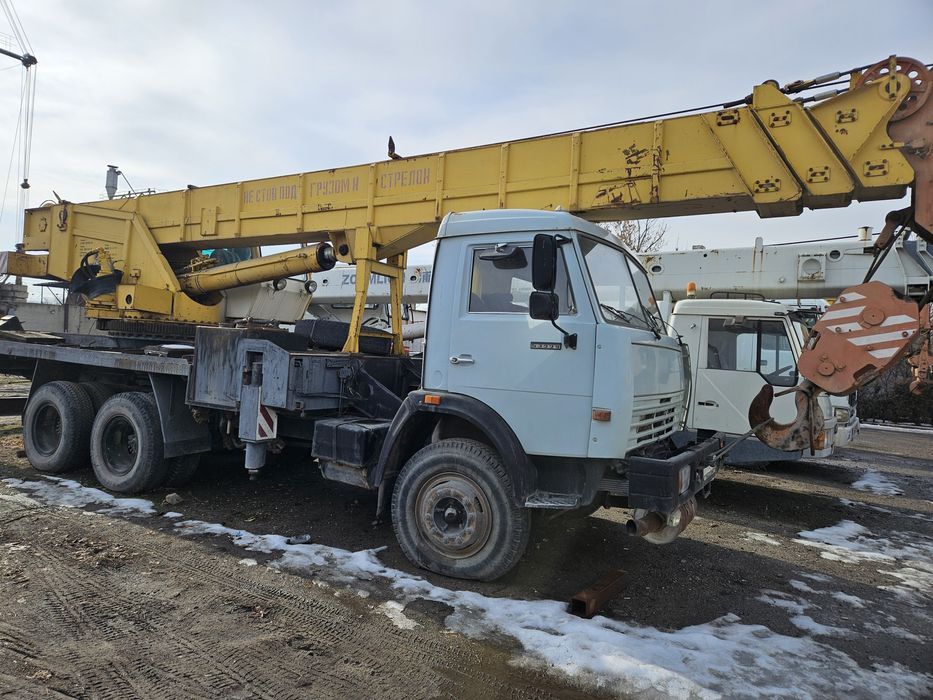 Автокран на базе камаз продам