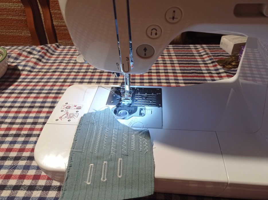 Шевна машина Brother Innovis A15