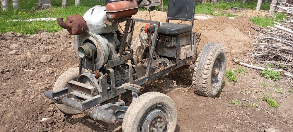 Samadelni minni traktor sotiladi