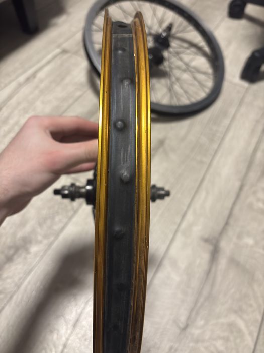 продам втулку вместе с ободом на bmx