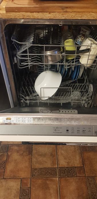 Masina de spălat vase Candy