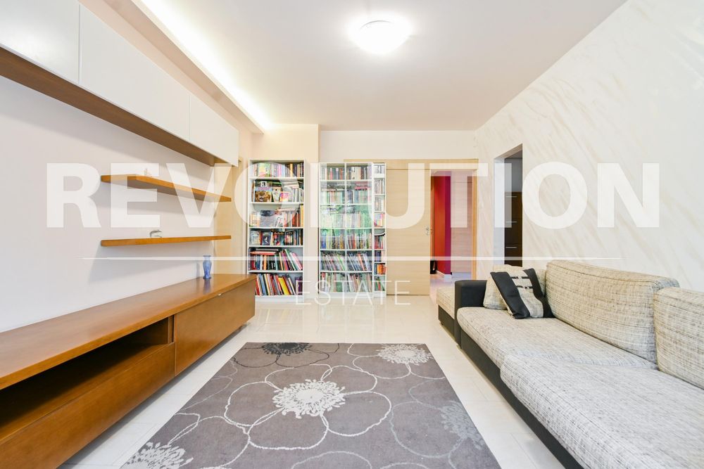 Продава се Тристаен апартамент в София, Борово - 96 кв.м за 3021 €/кв.м - Снимка #1