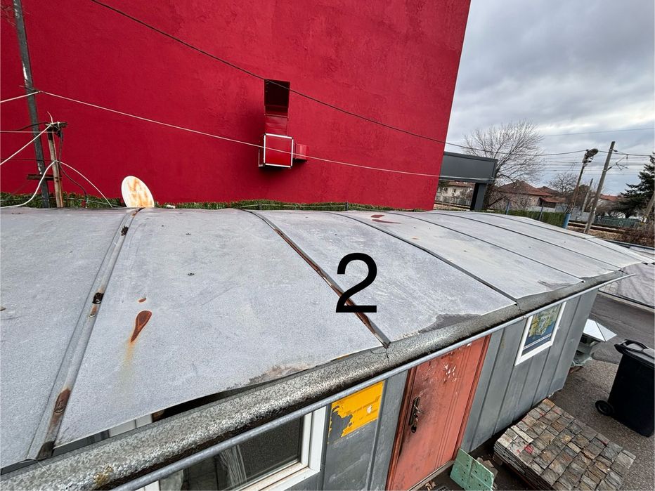 Фургон и  контейнери