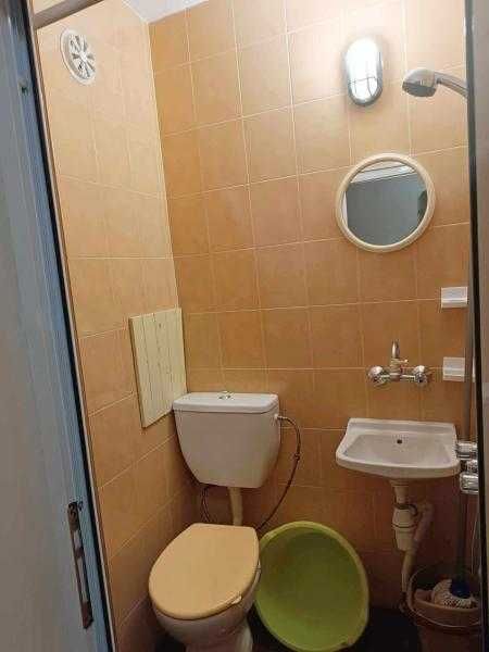 Дава се под наем Двустаен апартамент в Бургас, Лазур - 44 кв.м за 408 € - Снимка #4