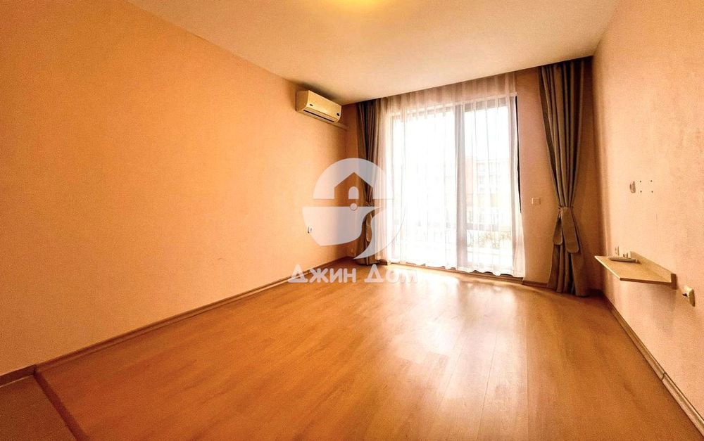 Продава се Едностаен апартамент в Свети Влас - 36 кв.м за 1862 €/кв.м - Снимка #1