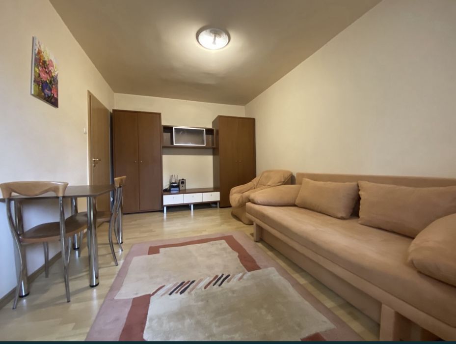 Proprietar inchiriez garsoniera etaj 1 in Racadau, in bloc de apartamente — fotografia 1