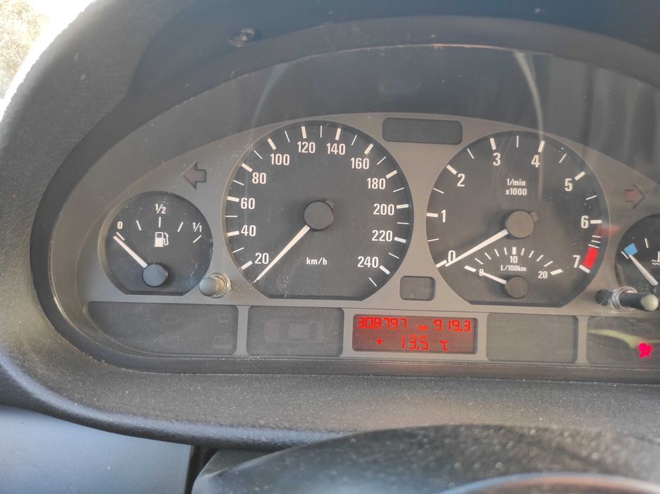 BMW 3 Series 2003 — imagine 3