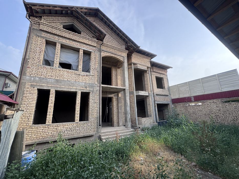 СРОЧНО! Продаётся дом 6 соток в уютном махалле, Катта Хасанбай