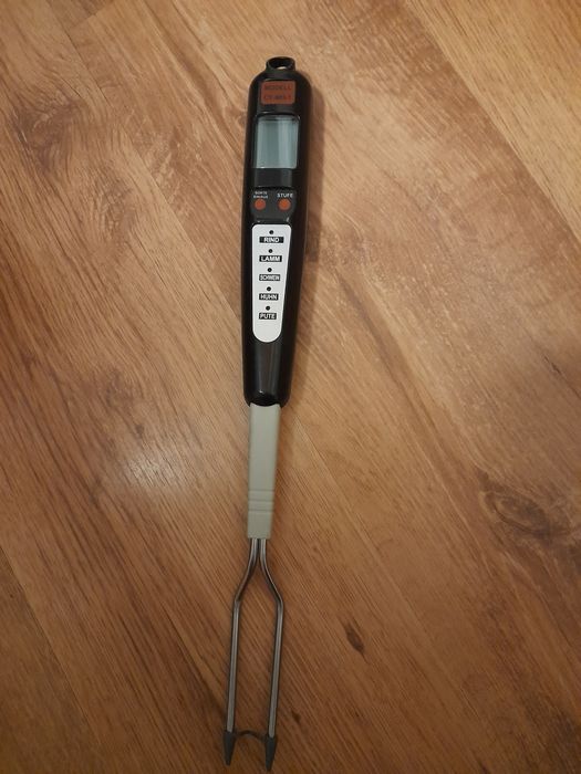 Termometru digital  furculița inox gril/protap