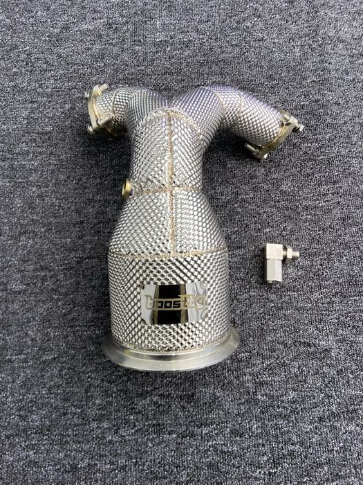 Audi RS S / VW Golf R – BOOSTBG Downpipes и Intercooler Wagner