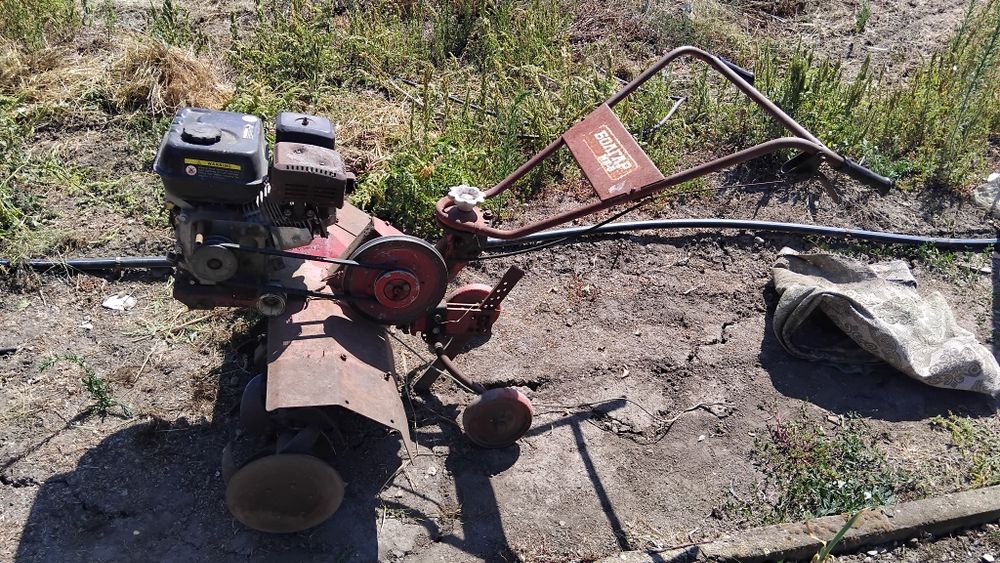 Фреза с инвентар Болгар двигател Петров