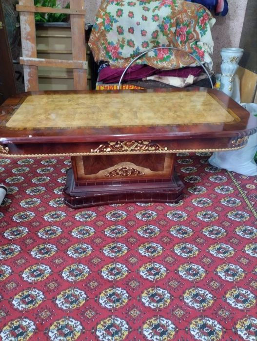 Стол сотиладииии