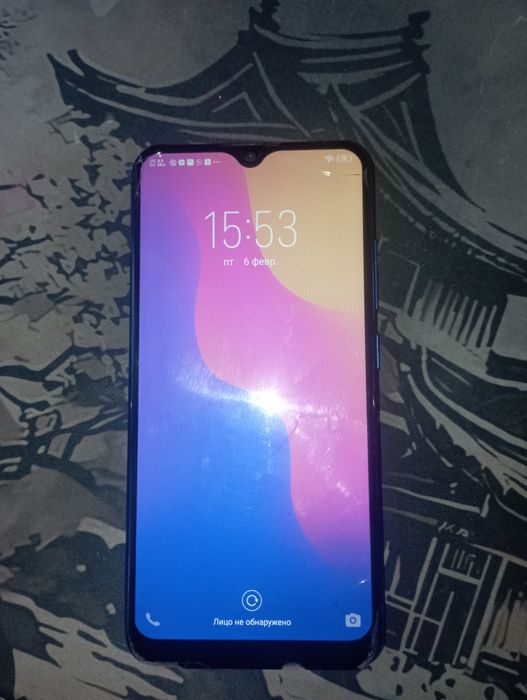 Продам телефон vivo