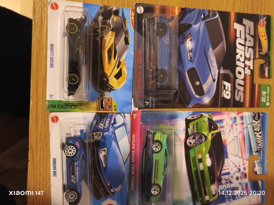Vând hotwheelsuri rare
