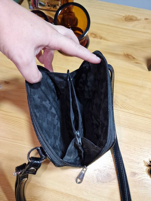 Geanta neagra casual din piele