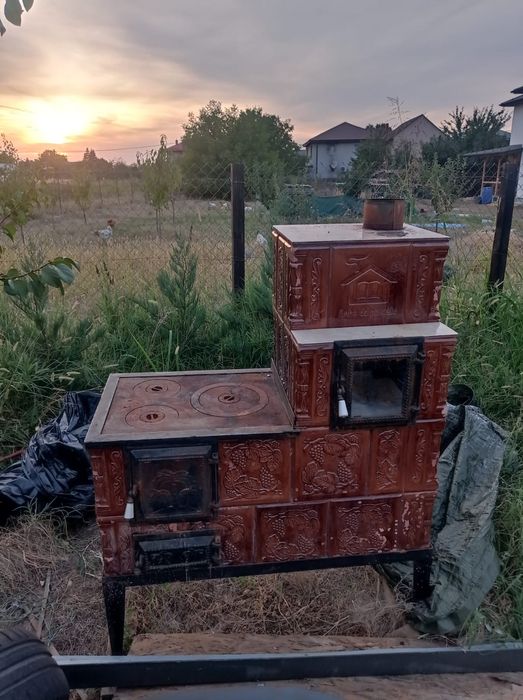 Sobă de gătit cu plită