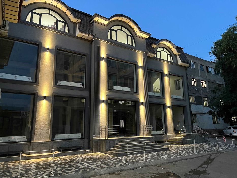 Сдаётся 3-этажное здание 1350 мкв, Метро Минор