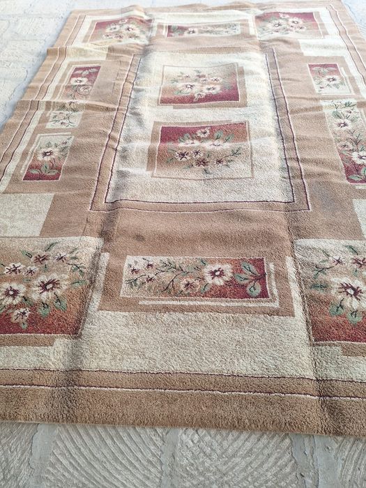 Ковры б/у хорошего качества