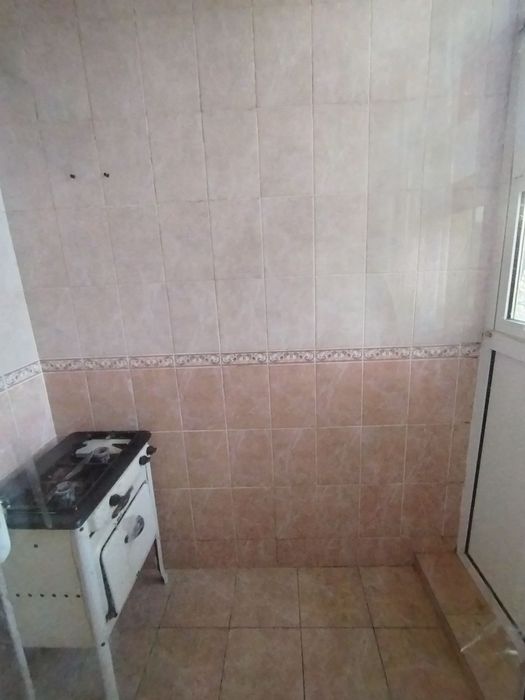 Чирчик ш. Центральный бозор 4х/3/4 100 м²