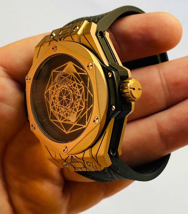 Ceas H u b l o t Pyramid Gold