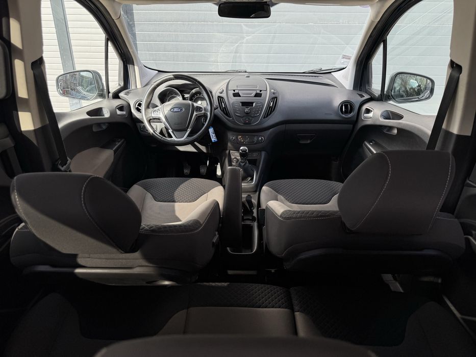 Ford Turneo Courier 2017