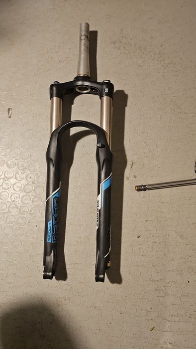Вилка Suntour Raidon 27.5+ boost