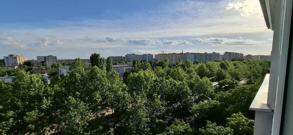 Închiriez apartament cu 2 camere amplasat  lângă gura de metrou 1 decembrie 1918
