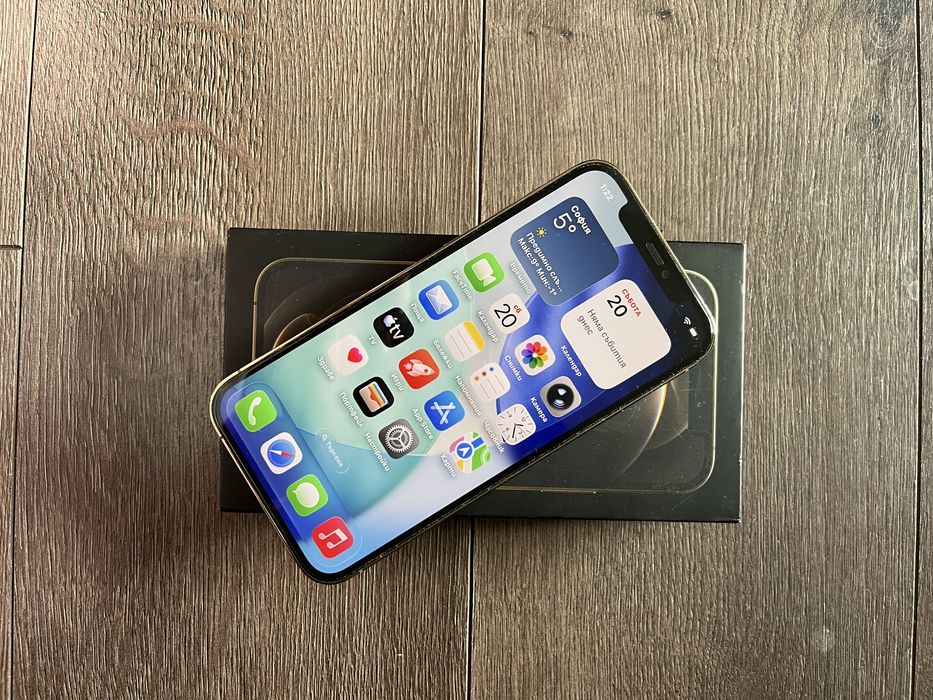Телефон Iphone 12 Pro