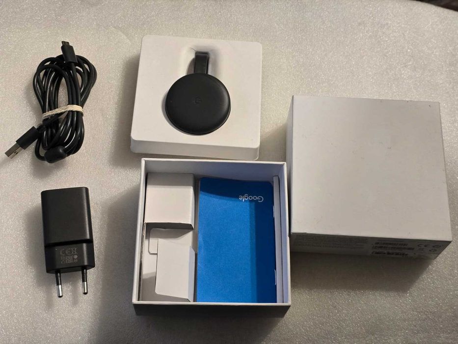 Chromecast Google 3, Full HD 1080p 60fps, Wi-Fi 5GHz, HDMI, Negru - Stare Perfectă