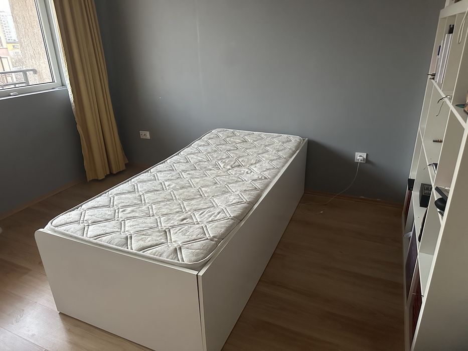 Легло 90/190 с матрак + 2 чифта сплани комплекта