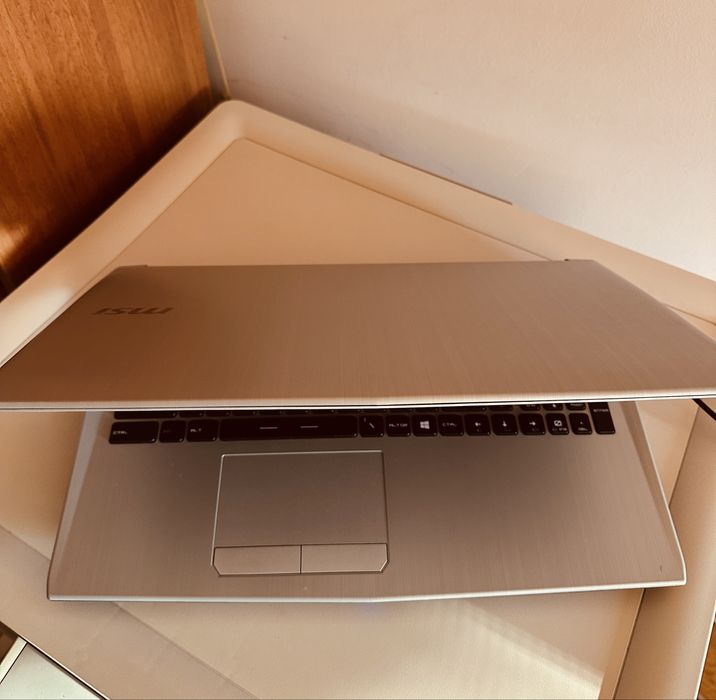 Laptop Msi Pl62 7 RC