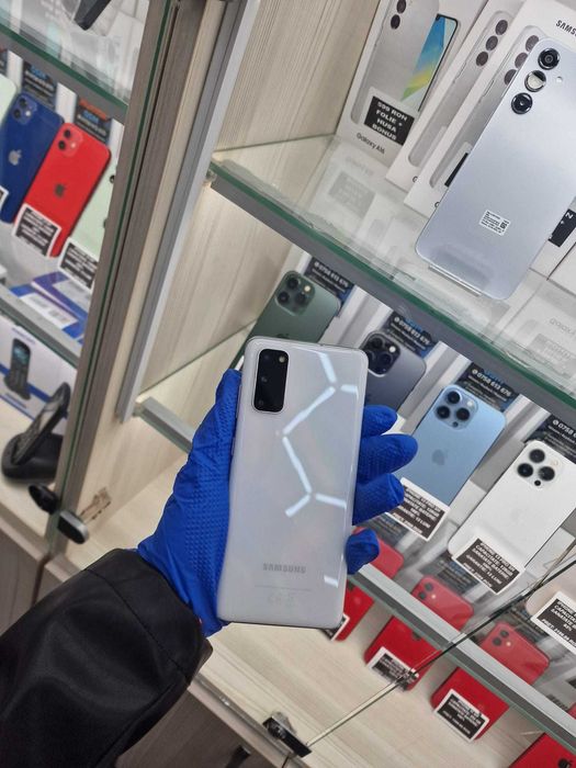 Samsung Galaxy S20 / 128GB / Garanție 90 zile / Posibilitate Rate