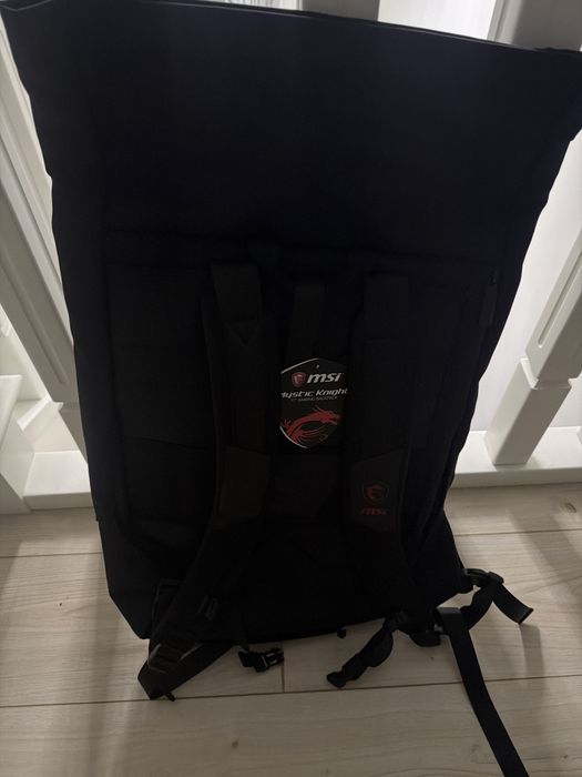Игровой рюкзак MSI