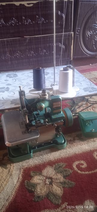 Продам Аверлок 900000