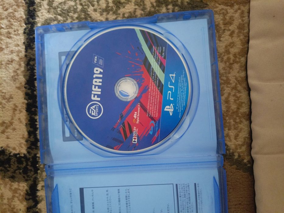 FIFA 19 б/у ПС4.