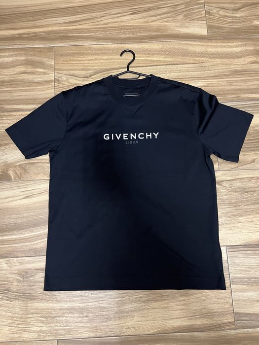 Givenchy Reversed тениска