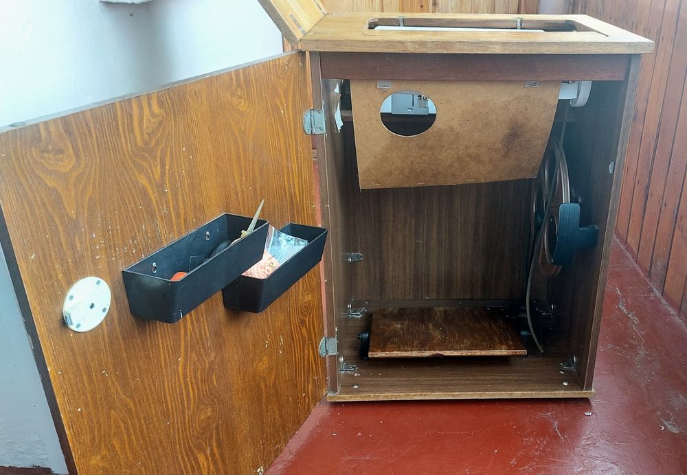 Чайка 142 М швейная машинка