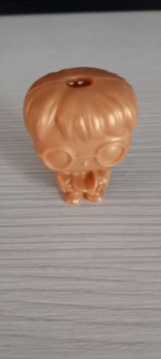 Златен Хари Потър