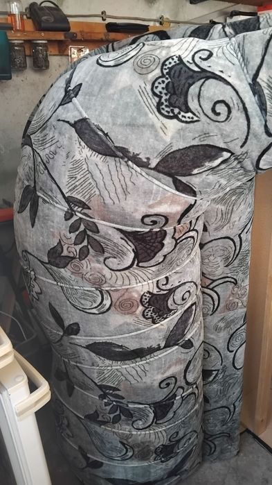 Голям диван за хол