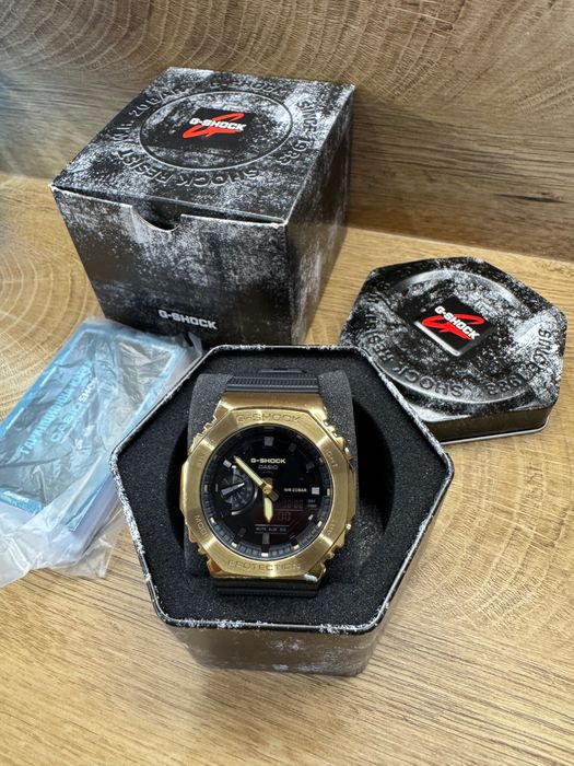 Часовник Casio G-Shock GM 2100G 1A9