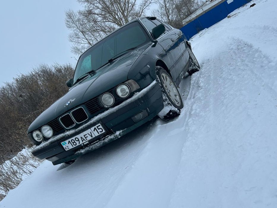 Продам е34  на активном хожу 2.5л