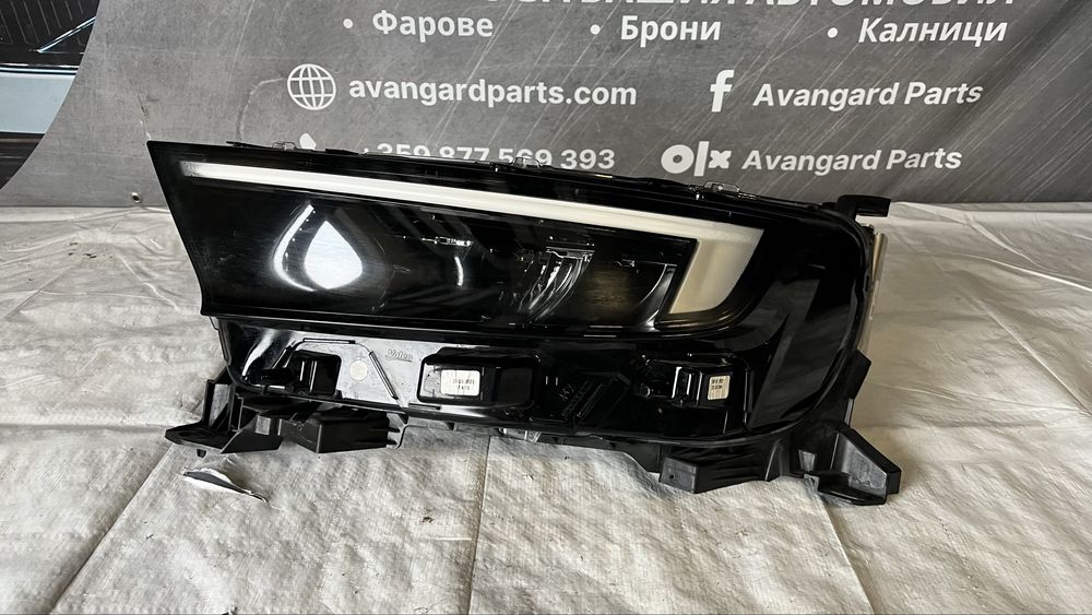 4 броя десен и 2 броя ляв фар Opel Mokka 2021-