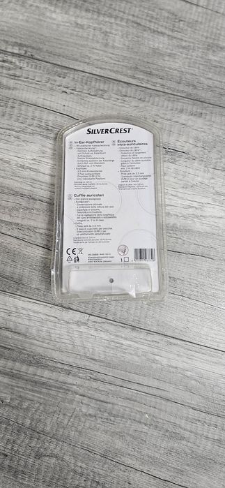 Vand casti cu cablu
