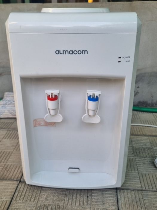 Кулер для воды Almacom (диспенсер)