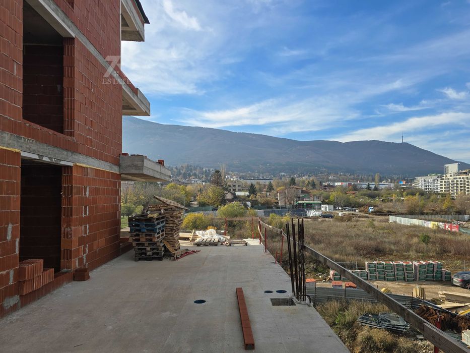 Продава се Двустаен апартамент в София, Манастирски ливади - 75 кв.м за 2249 €/кв.м - Снимка #9