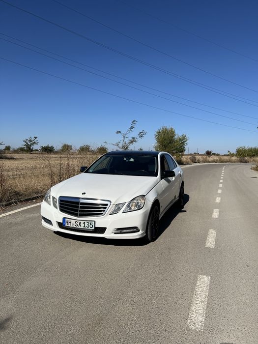 Mercedes-Benz E-Class E200