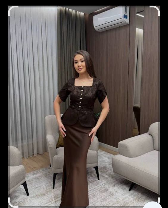 Костюм деловой.              48