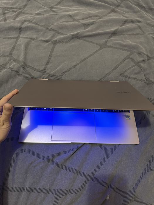 Ноутбук Samsung Galaxy Book Pro