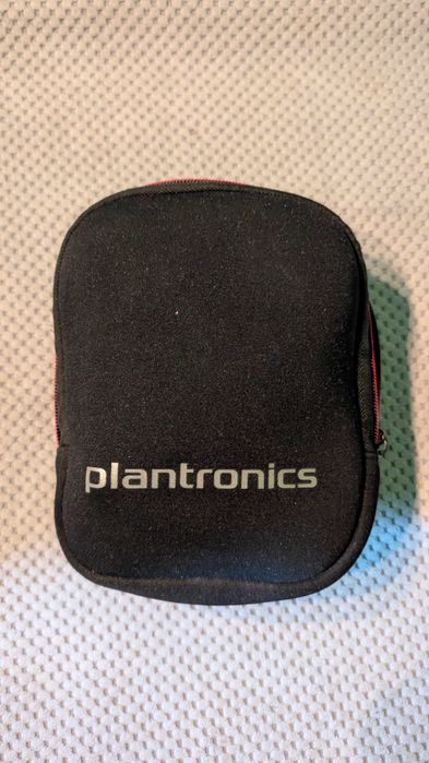 Слушалки Plantronics Poly Voyager Focus UC